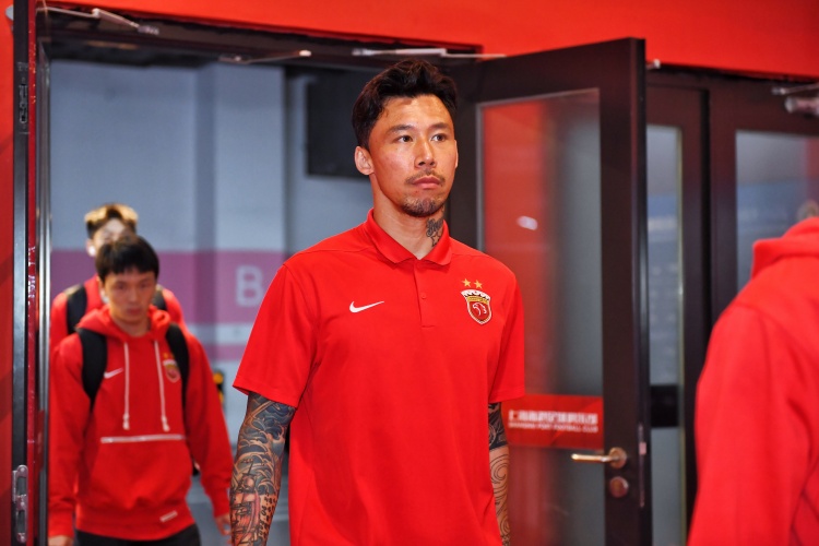张琳芃专访:退役后已准备五年转型教练 直言广州队消失无法接受