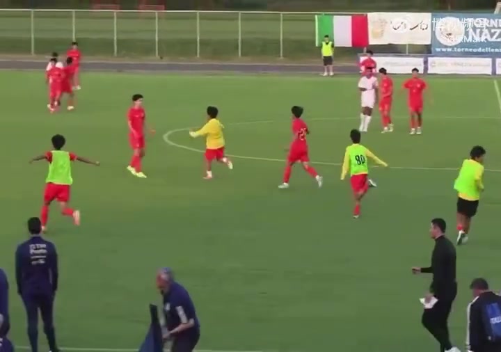 沙明闪电双响 U15国足2-0意大利U15 沙明闪电双响 U15国足2-0意大利U15