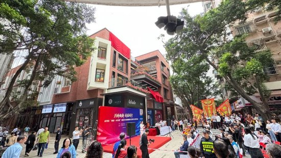 中乙首例:广州蒲公英品牌形象店落地越秀山 中乙首例:广州蒲公英品牌形象店落地越秀山