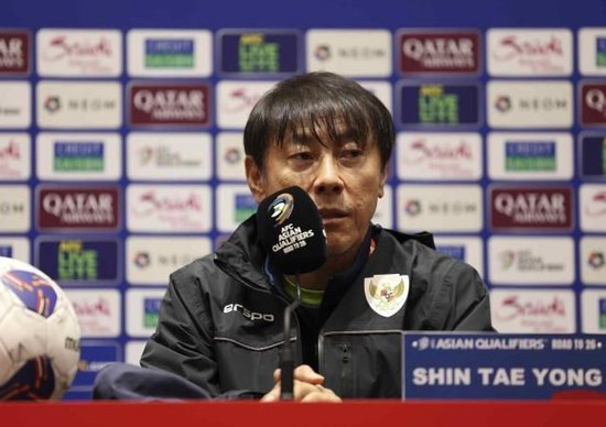 申台龙:未接中国足协报价,若收到将积极考虑 申台龙:未接中国足协报价,若收到将积极考虑